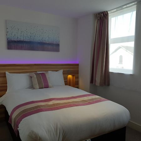 Escape Hotel Barrow-in-Furness Zimmer foto